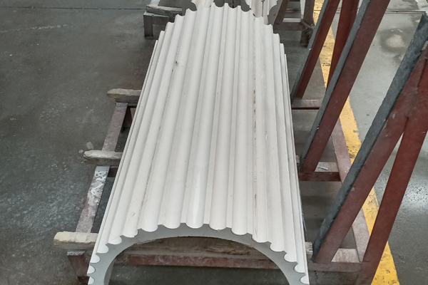 Applications of QZGEE 450 5-Axis CNC Bridge Saw